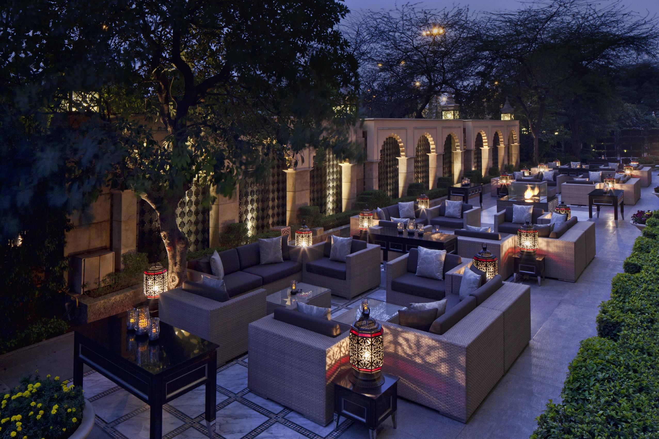 The Leela Palace New Delhi Nova Deli Restaurante foto The Bar at The Oberoi