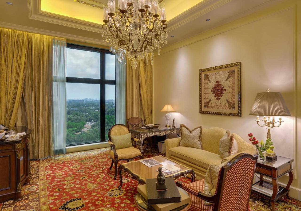 The Leela Palace New Delhi Nova Deli Exterior foto A suite at the Taj Mahal Palace, Mumbai